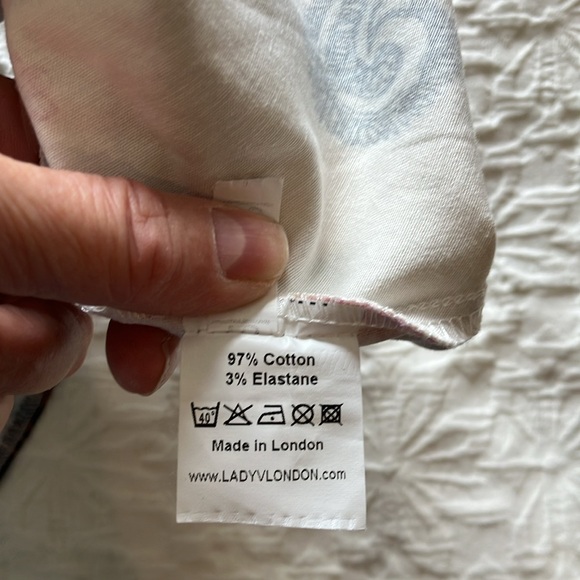 Simply devine Audrey Hepburn inspired Lady Vintage - Picture 10 of 16